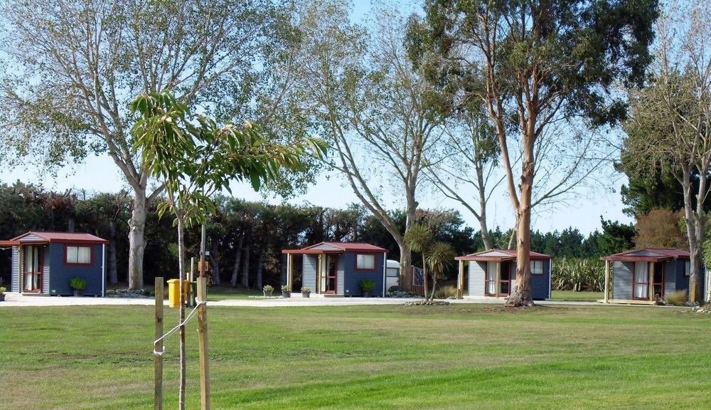 Glenavys Waitaki River Motor Camp Exterior foto