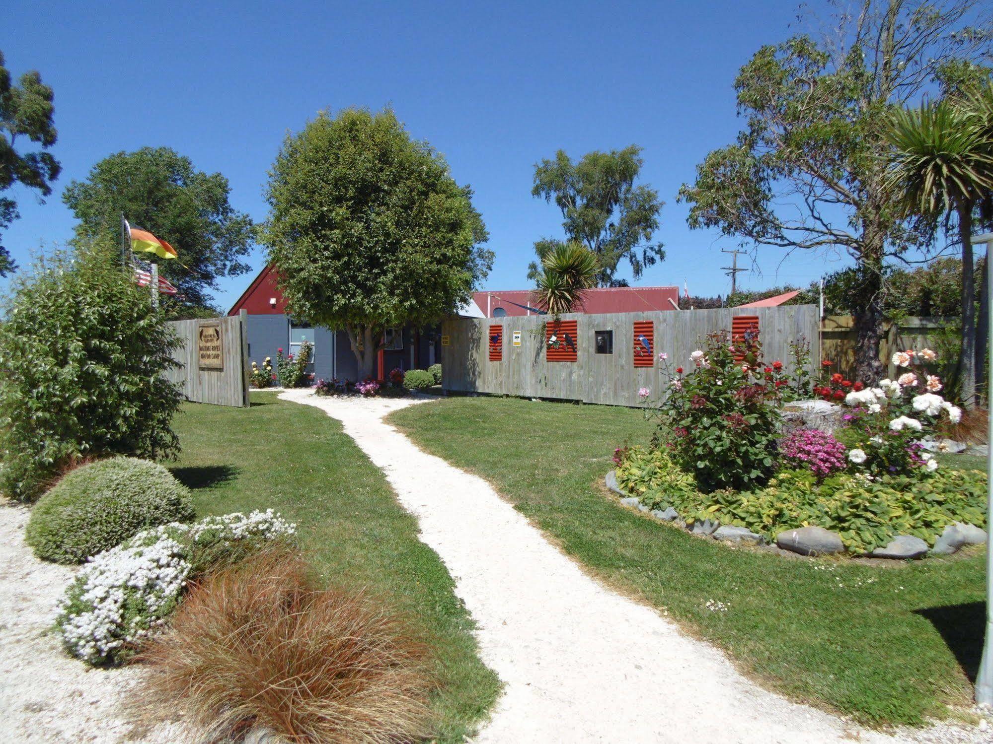 Glenavys Waitaki River Motor Camp Exterior foto