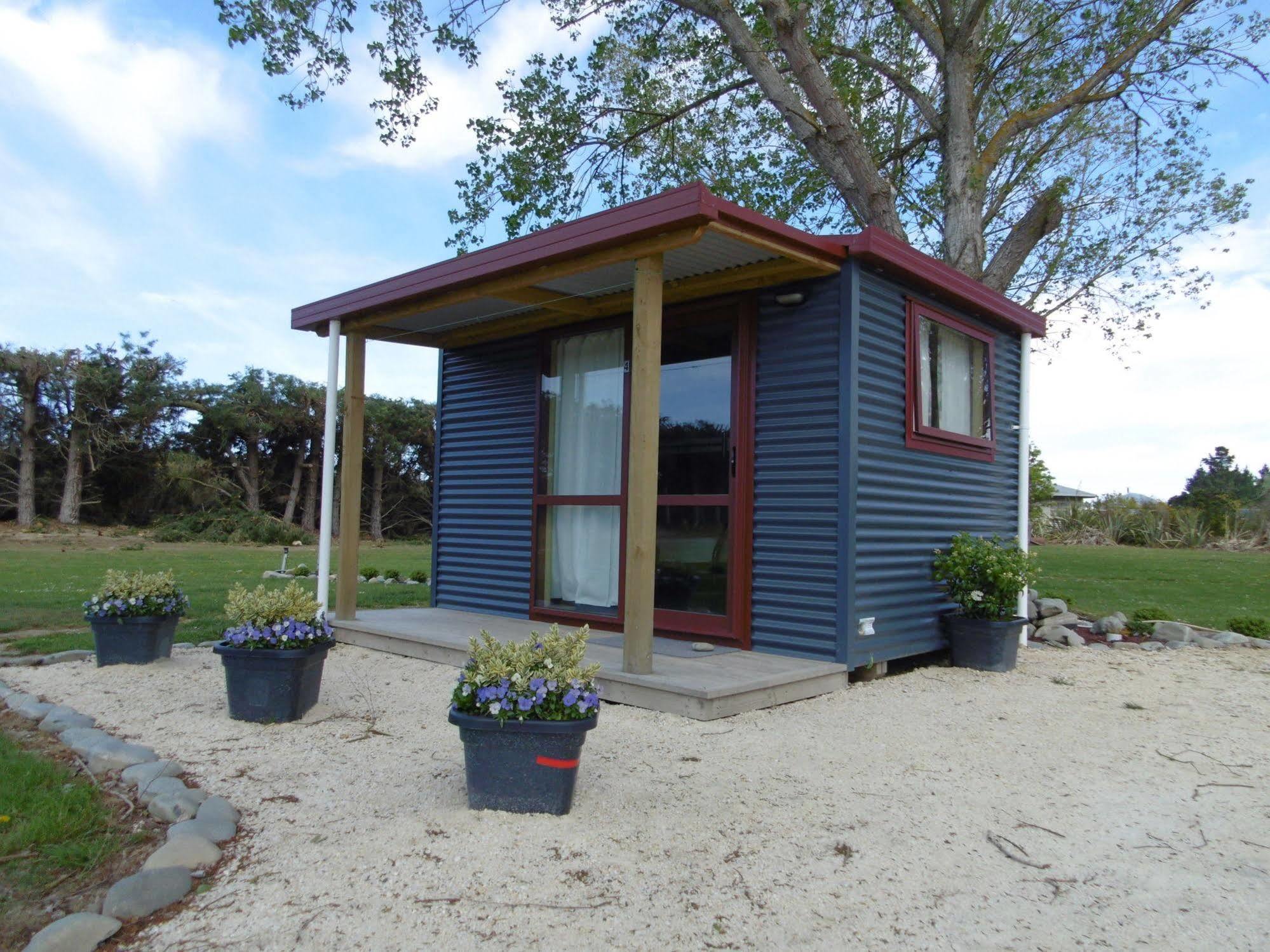 Glenavys Waitaki River Motor Camp Exterior foto