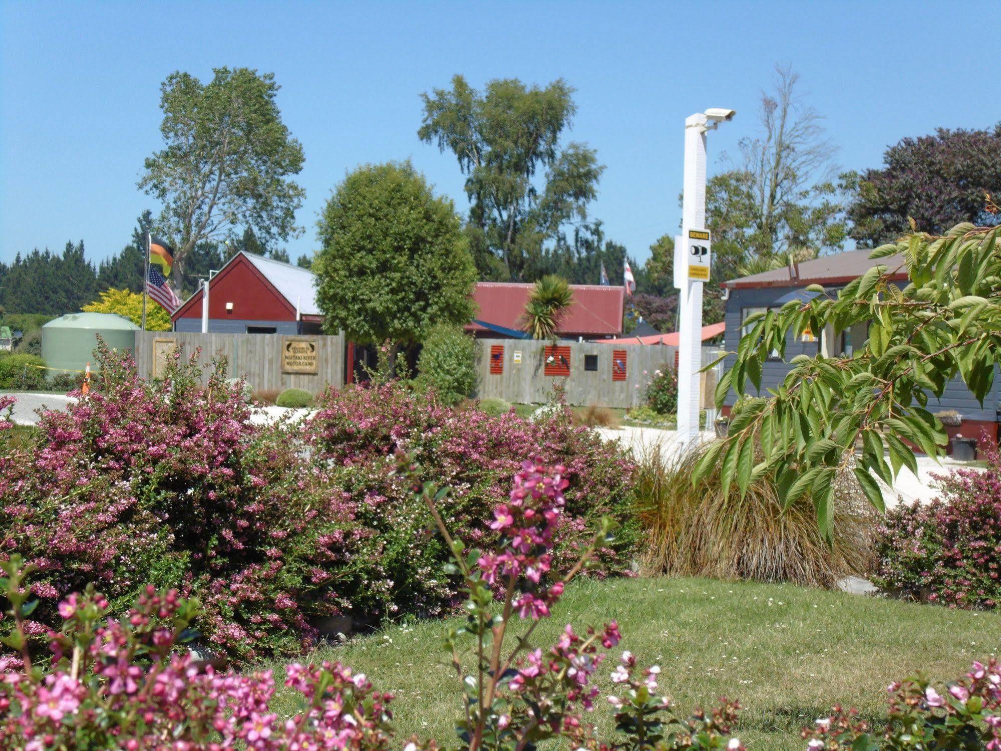 Glenavys Waitaki River Motor Camp Exterior foto